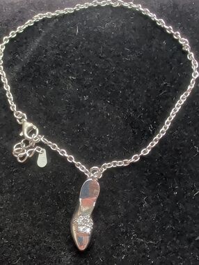 (#72) Silver-tone Women's Pendant Ankle Bracelet with Shoe Charm